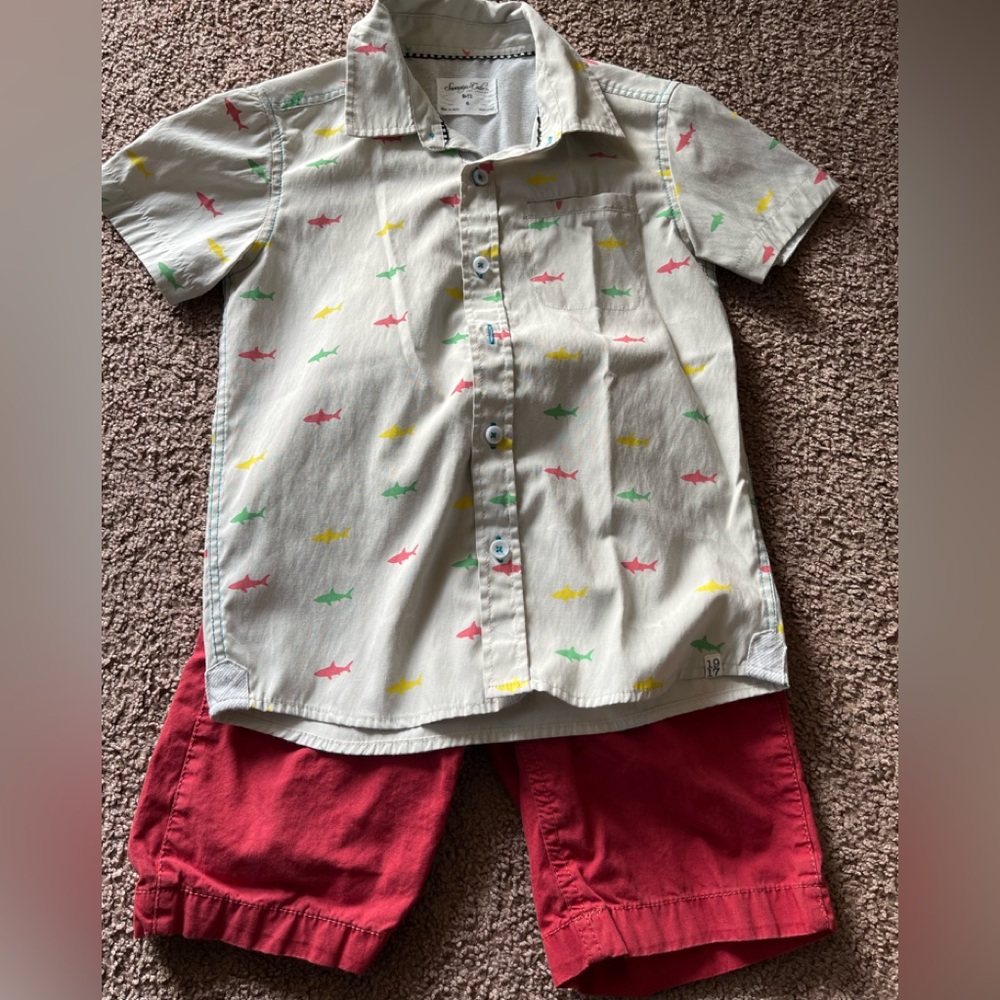 Preppy and cute boys short set. Great condition